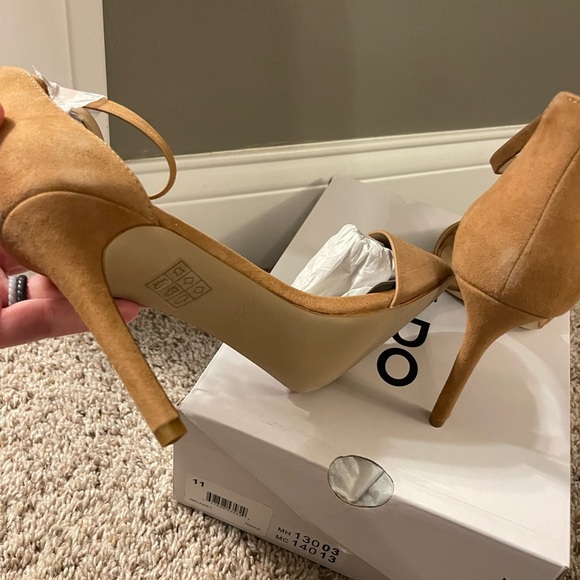 ALDO Suede Heels. size 11. NWT - Picture 5 of 9